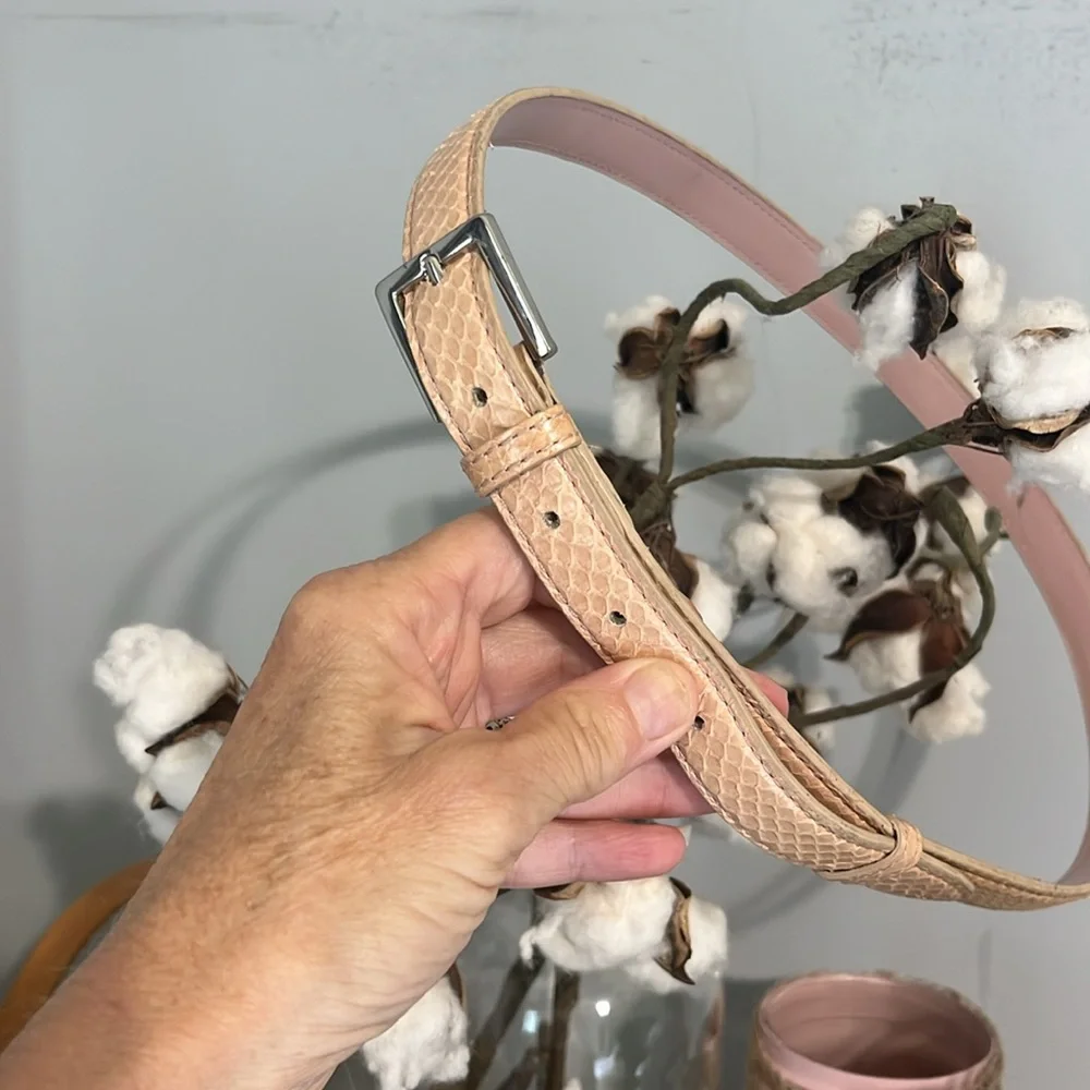 Amanda Smith Beige Textured Belt